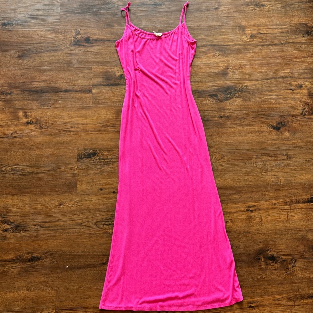 Elegant Pink Maxi Dress